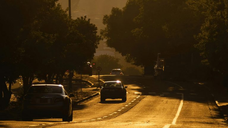 Cuidado del auto en días de calor extremo